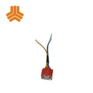 سوکت لامپ ۳ خار پراید